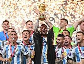 گزارش دوشنبه شما: آرژانتین پیروز شد